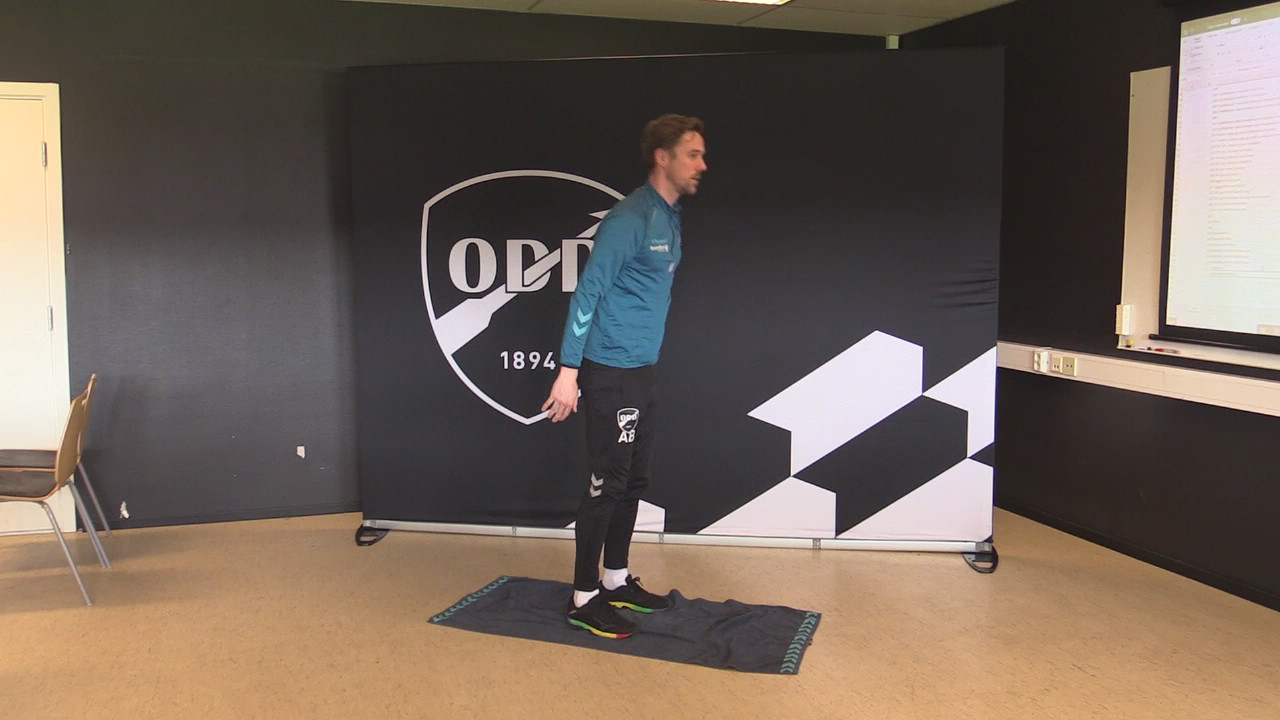Burpees med push ups Level 2.MP4